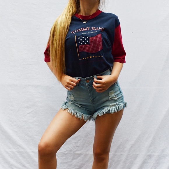 Tommy Hilfiger Tops - LAST CHANCE❤️ Vintage 1985 Tommy Hilfiger Tee